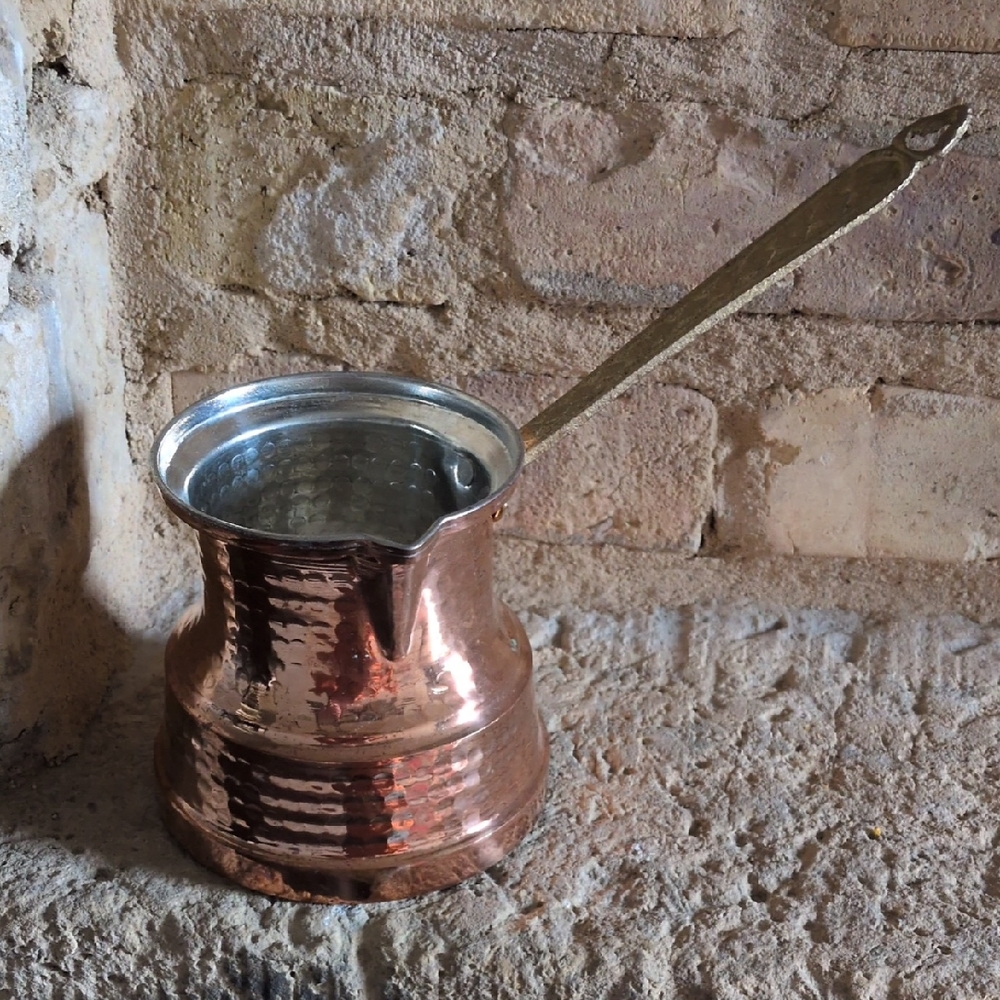 NWOT Vintage Hammered Copper Turkish Coffee Pot With Brass Handle